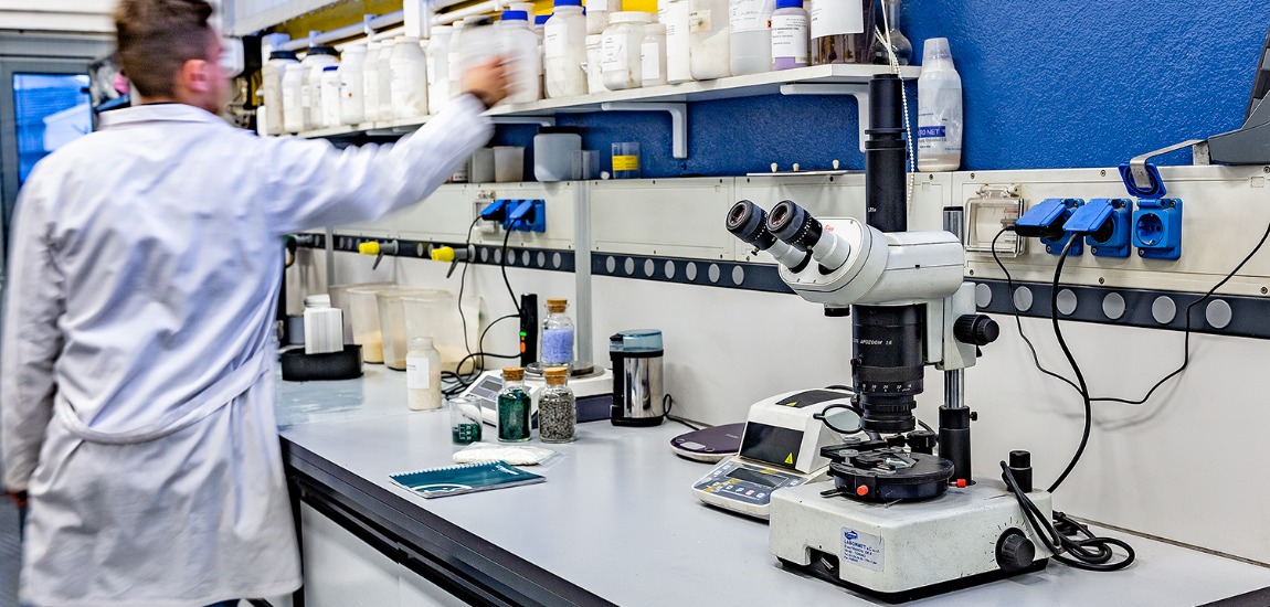 Test & Analysis Machine